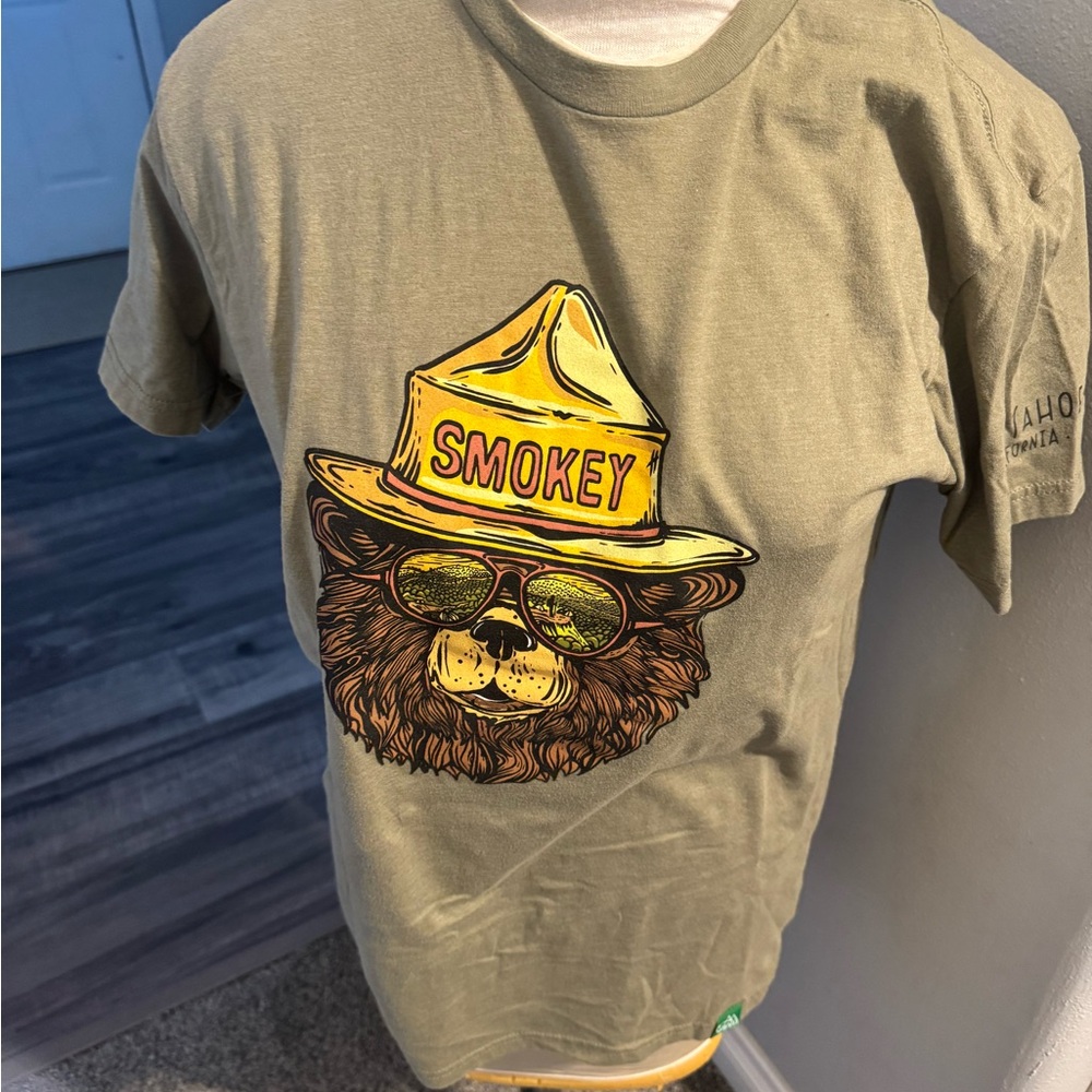 Smokey Bear Graphic T-Shirt